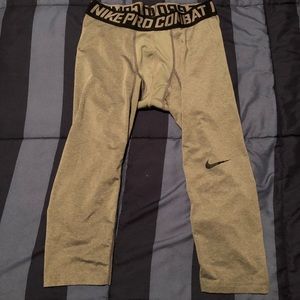 Nike pro combat 3/4 compression tights